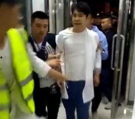 百草被子爆料视频大全最新,揭秘行业幕后真相